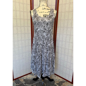 Shane Size XS White Black - Sleeveless